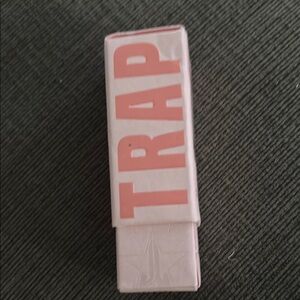 Pink and White Lipstick for a Bold Look